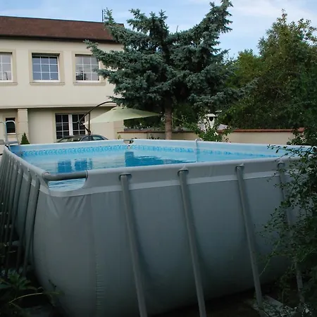 & De'gorska בית אירוח *